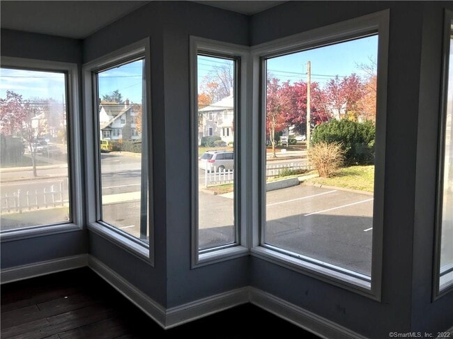 Building Photo - 3250 Main St