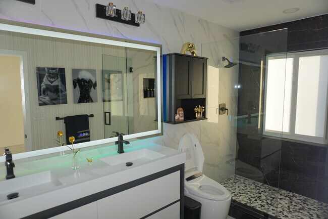 Building Photo - 15614 SW 110th Terrace