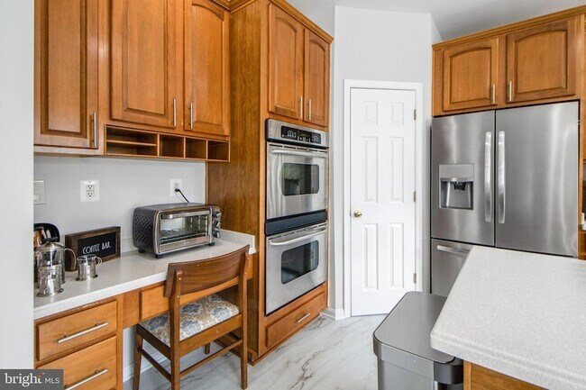 Building Photo - 115 Richard Dr SE