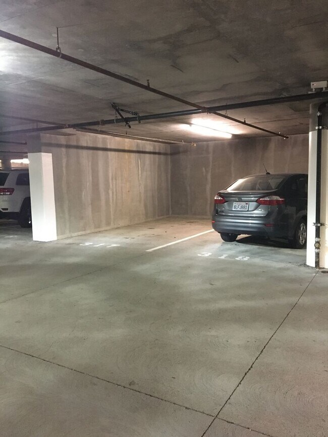 Building Photo - DUBLIN RANCH THE TERRACES 4th Floor 3br. 2ba., Gated Underground Parking!