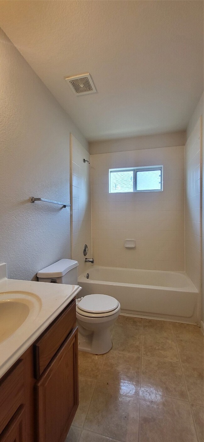 Building Photo - 24818 Mason Trail Dr