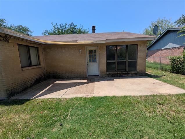 Building Photo - 1112 Dennis Dr