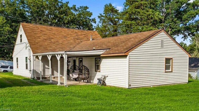 Building Photo - 1404 Denim Rd
