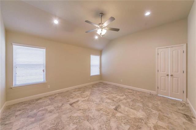 Building Photo - 441 Sagebrush Dr