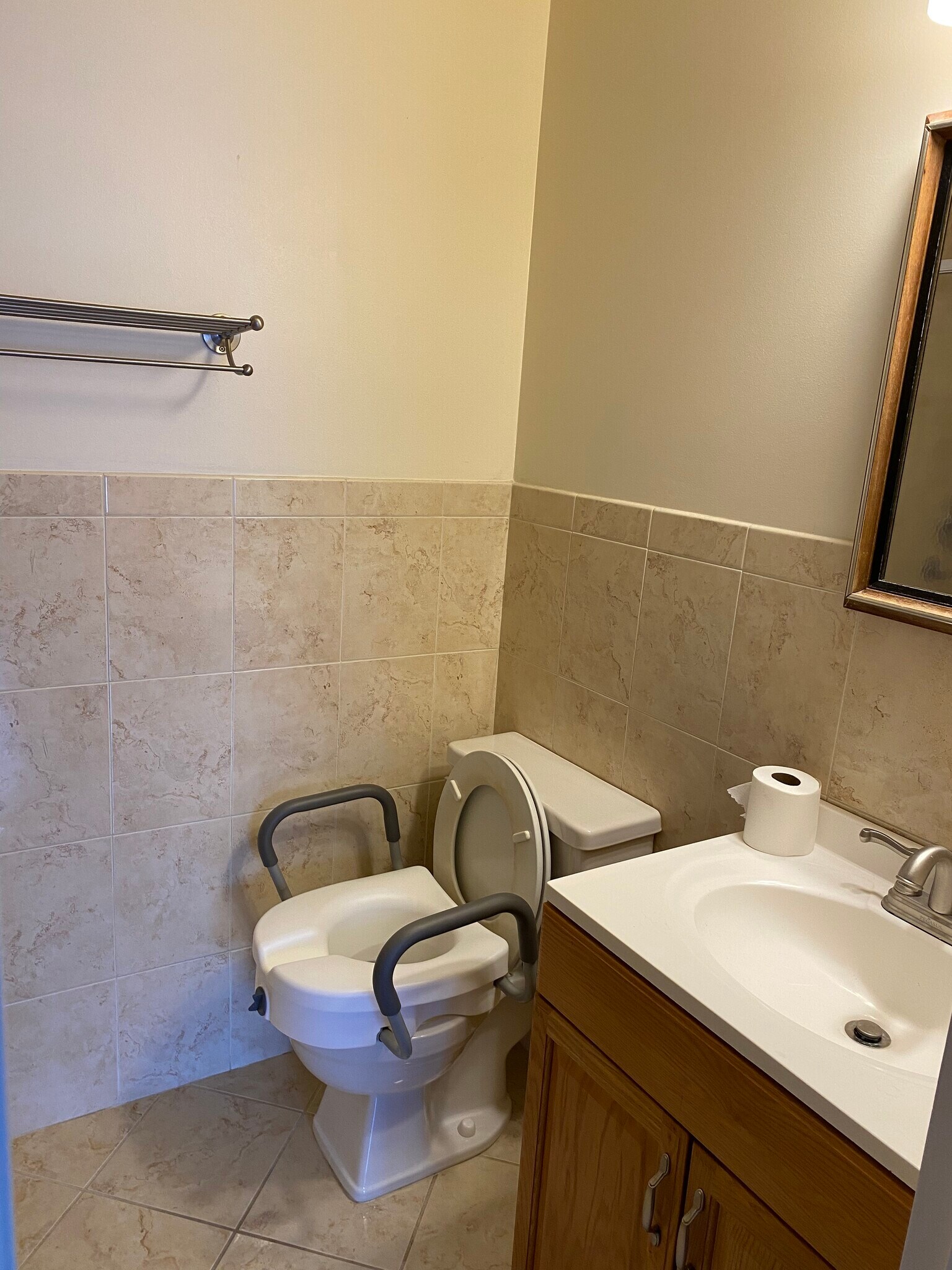 Master bath - 57 Birchwood Rd