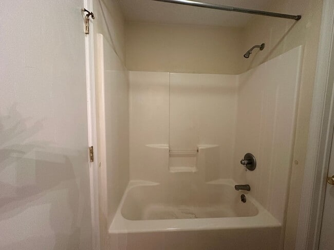 Building Photo - 720 Baltimore Ave