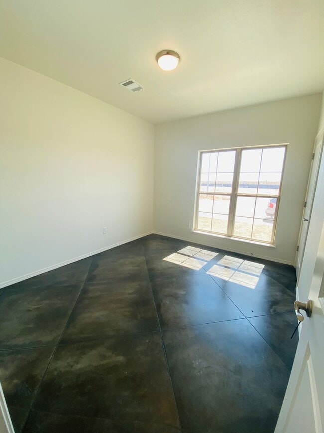 Building Photo - Stunning New 3/2 Townhomes