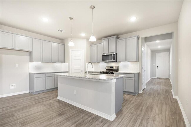 Building Photo - 828 Laguna Grn Ln