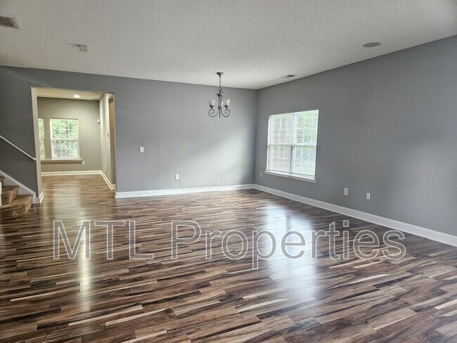 Building Photo - 302 Nanny Point Dr