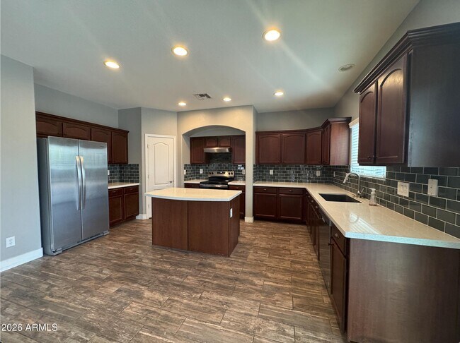 Building Photo - 9575 W Quail Ave