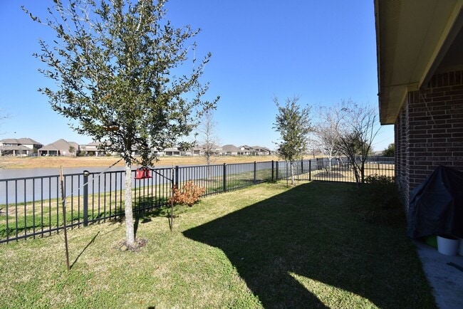 Building Photo - 13038 Leisure Cove Dr