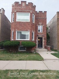 Building Photo - 9108 S Loomis St