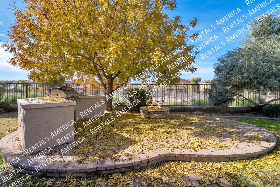 Building Photo - 3746 S Star Canyon Dr
