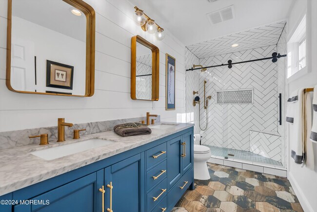 Building Photo - 118 Beacon Blvd