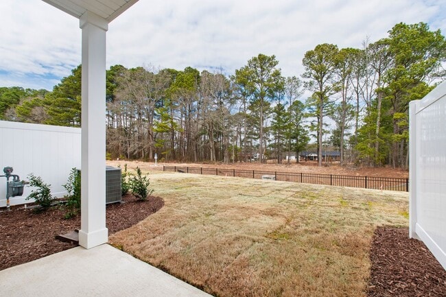 Building Photo - Charming 3BR Townhome in the Sought-After Springvale Community!