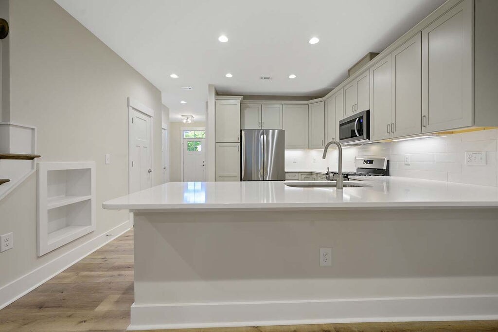 Kitchen Counter - 3905 Milltown Ridge Run
