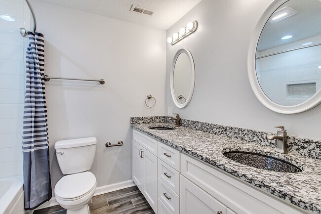Building Photo - Beautiful 4 Bed 3 Bath Home in Lawrenceville!