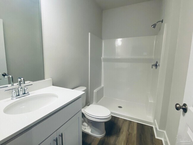 Building Photo - 9896 Starling Dr