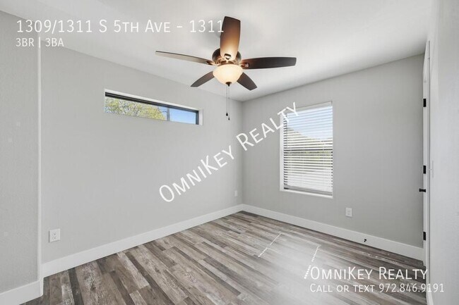 Building Photo - 1309/1311 S 5th Ave-1311