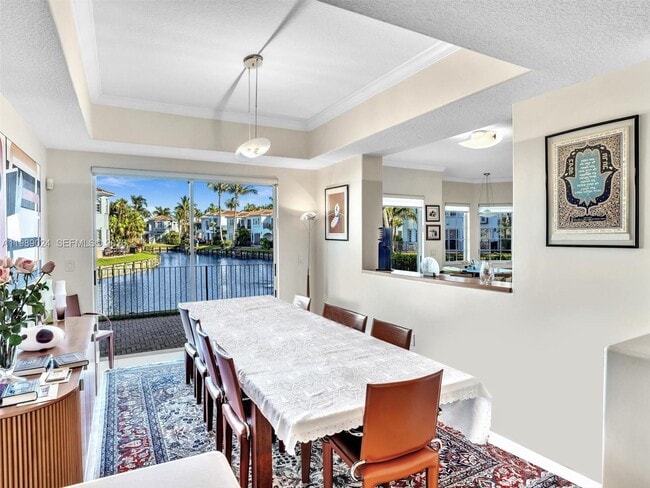 Building Photo - 20780 NE 32nd Ave