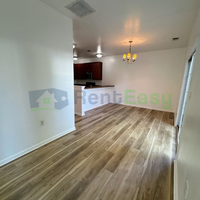 Building Photo - 1323 Emsworth Dr