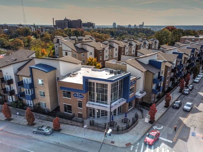 Building Photo - 65 West Apartments