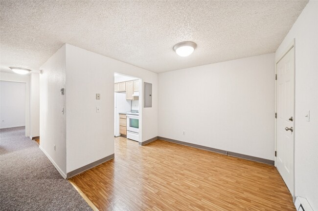 Building Photo - 2610 Mill Bay Rd