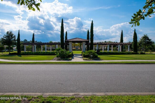 Building Photo - 3085 Danube Ct