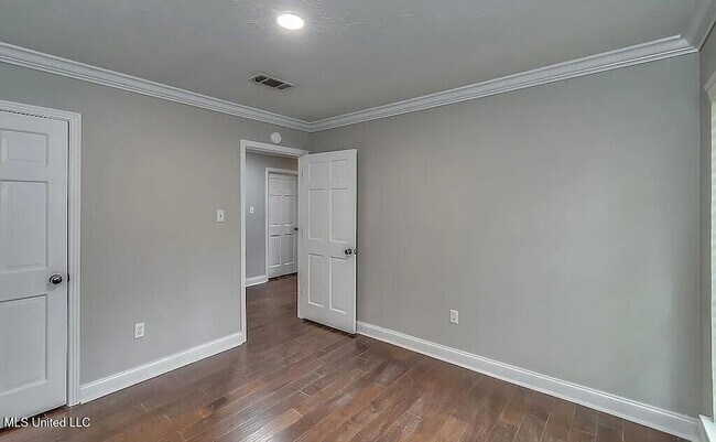 Building Photo - 132 Whippoorwill Rd