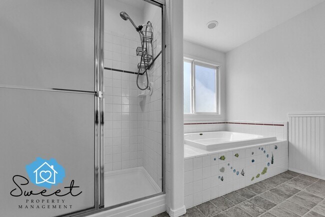 Building Photo - 5499 S Yarrow Pl