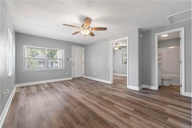 Building Photo - 312 E Brainerd St