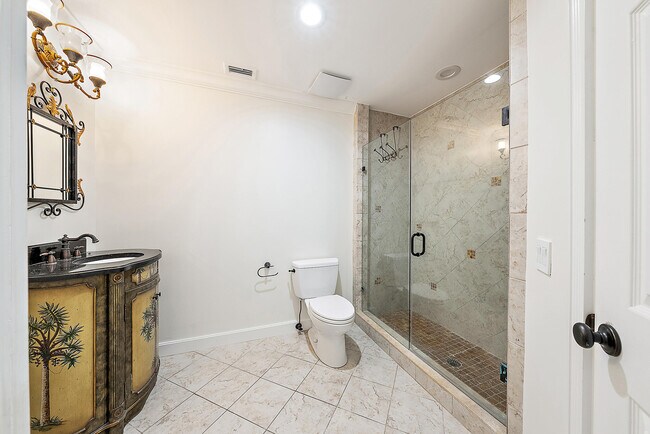 Building Photo - 14354 Cypress Island Cir