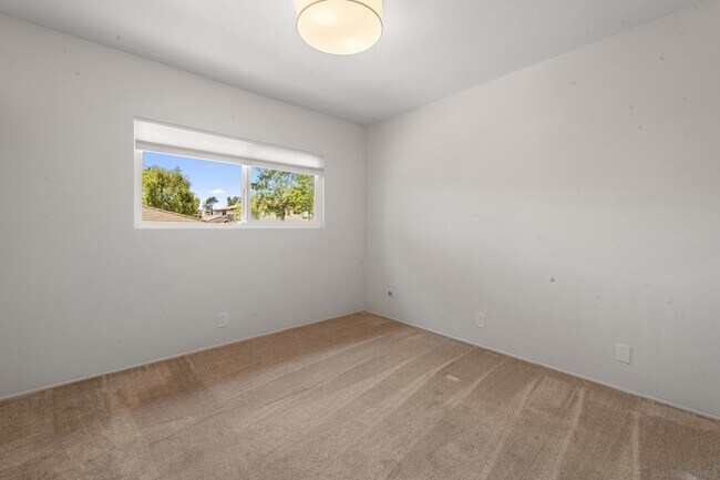 Building Photo - 9851 Caminito Cuadro