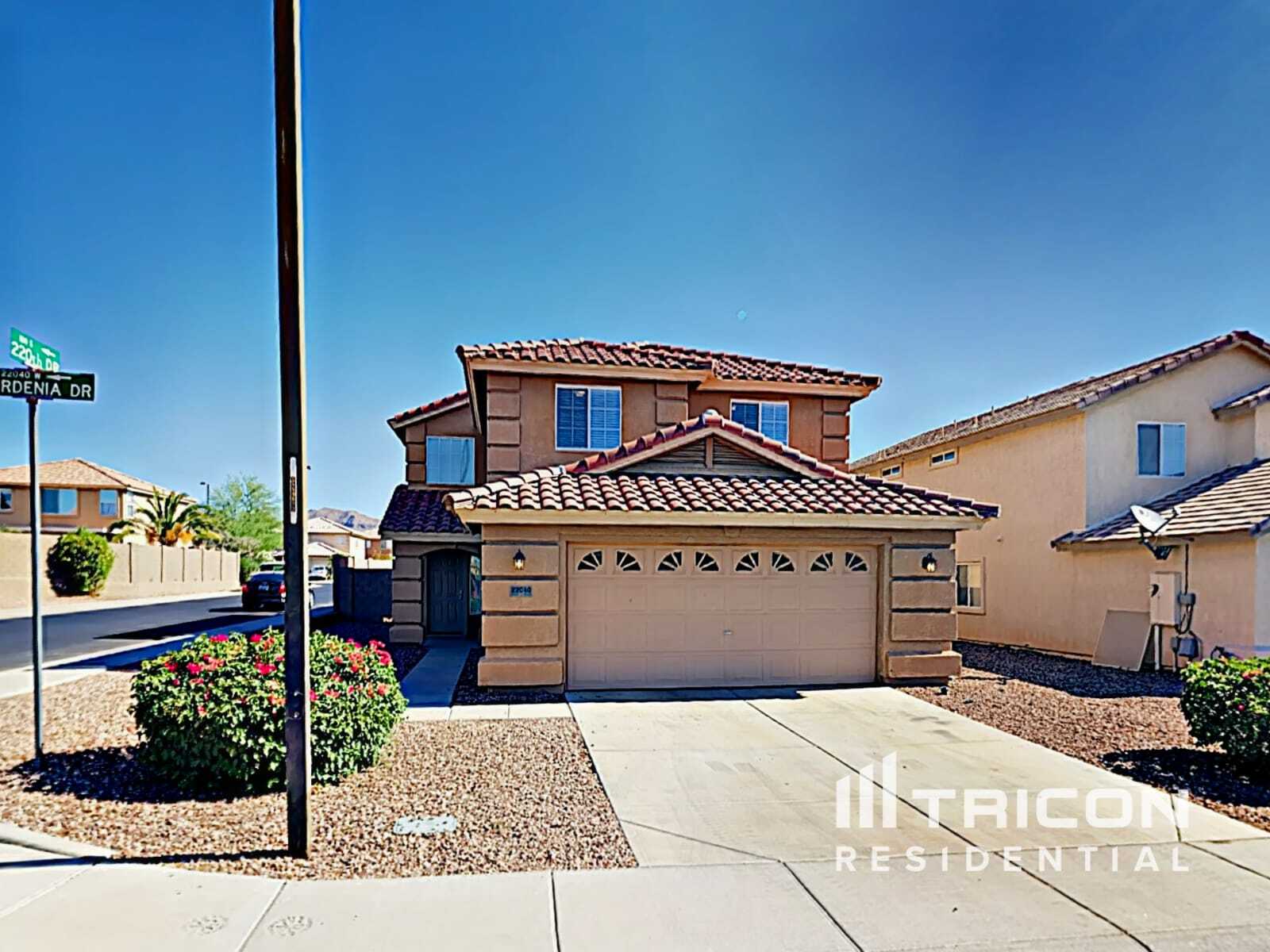 Building Photo - 22040 W Gardenia Dr