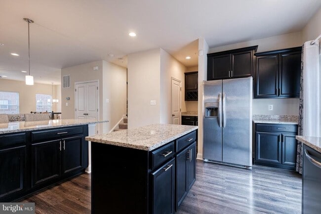 Building Photo - 1071 Red Clover Rd