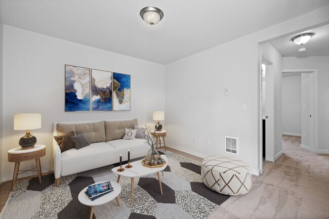 Building Photo - Spacious 3 Bed / 3.5 Bath Seattle Townhome!
