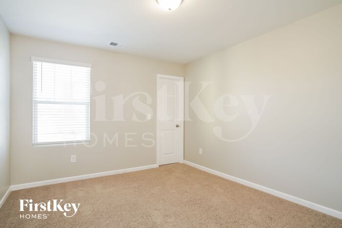 Building Photo - 56 Cottontail Ln