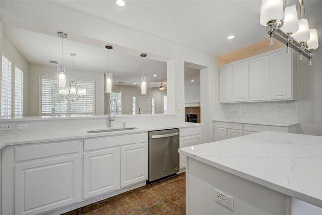 Building Photo - 2614 Kinney Oaks Ct