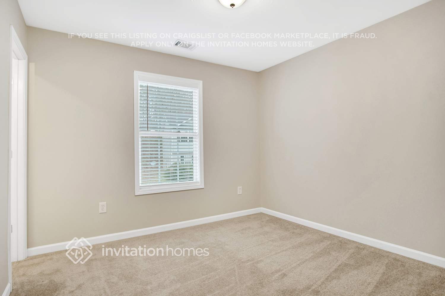 Building Photo - 9170 Jefferson Ave SW