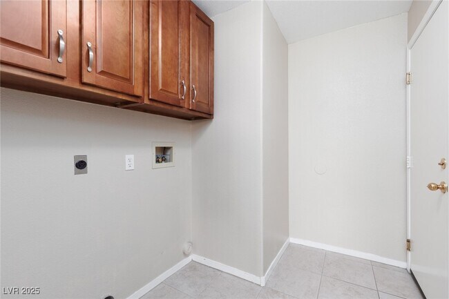 Building Photo - 1109 Deer Horn Ln