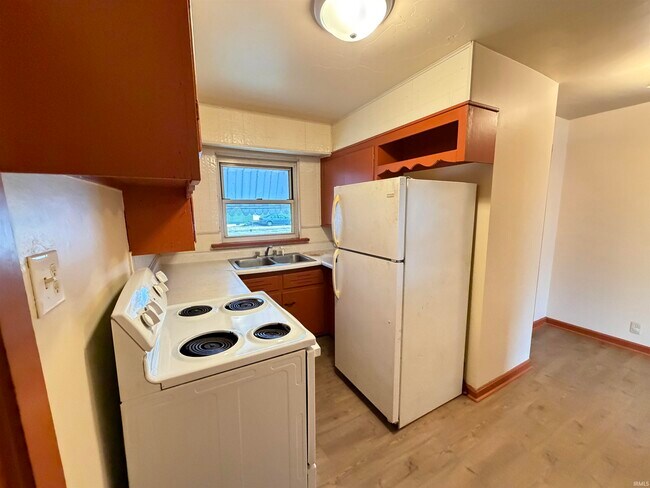 Building Photo - 1671 Enlow Ave