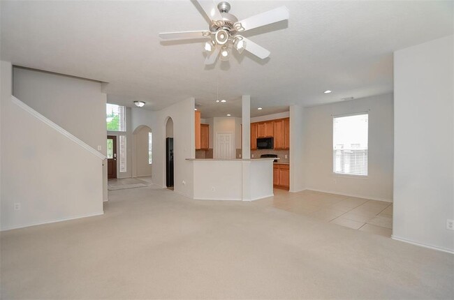Building Photo - 25835 Orchard Knoll Ln