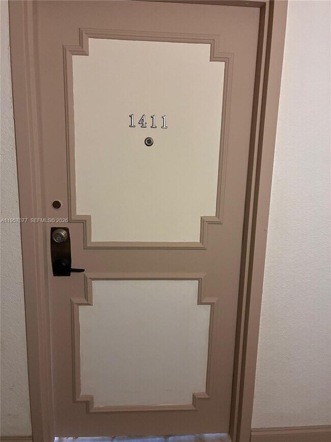 Building Photo - 2780 NE 183rd St