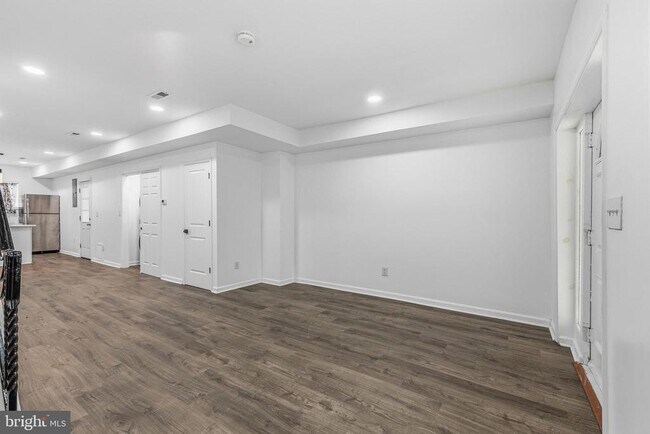 Building Photo - 2719 N 47th St