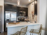 Building Photo - 1111 N Durham Dr