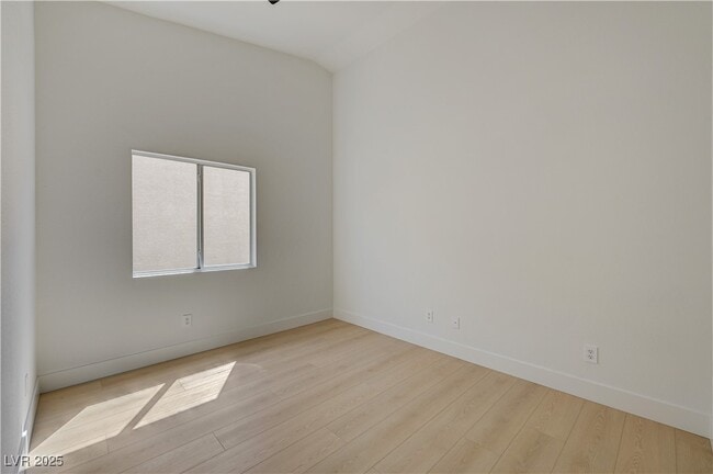 Building Photo - 2475 Sedona Cedar Ave