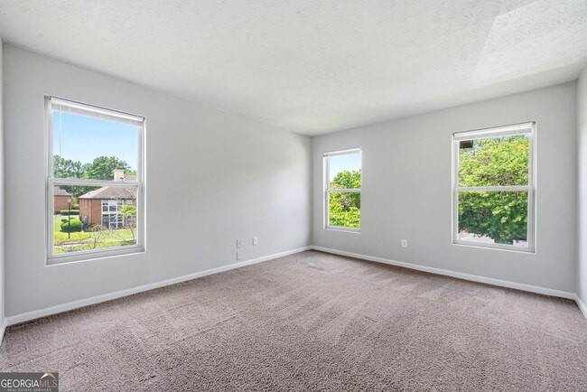 Building Photo - 117 Brittany Ct