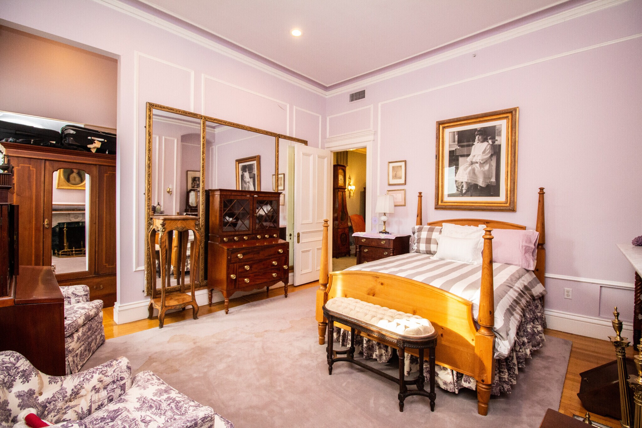 Building Photo - 290 Beacon St