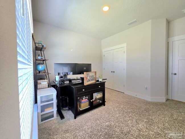 Building Photo - 3954 Whitetail Ln
