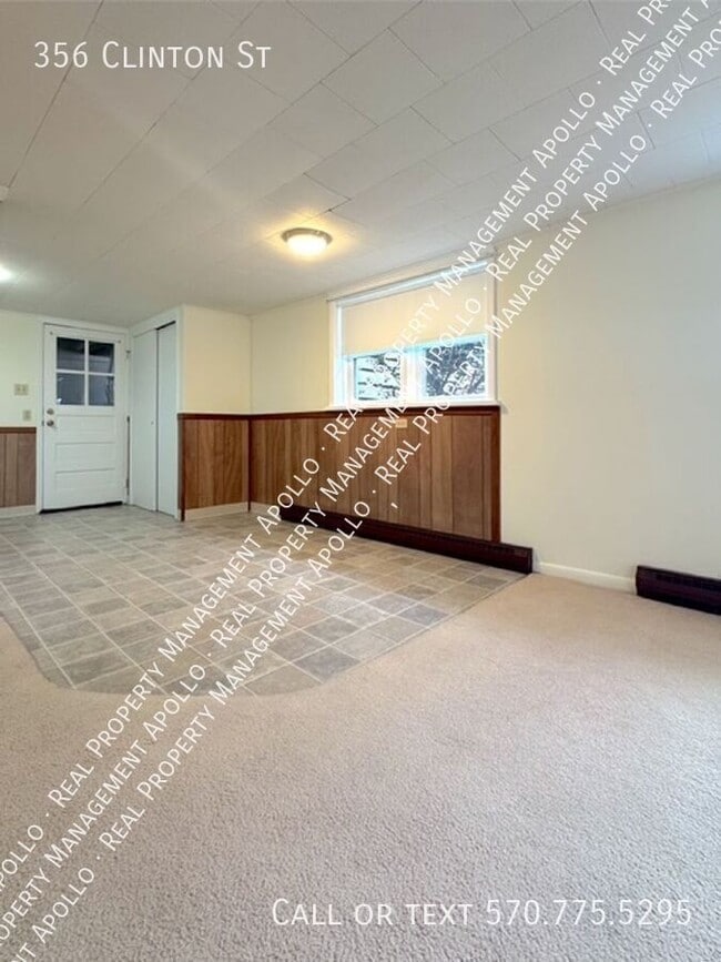 Building Photo - 356 Clinton St